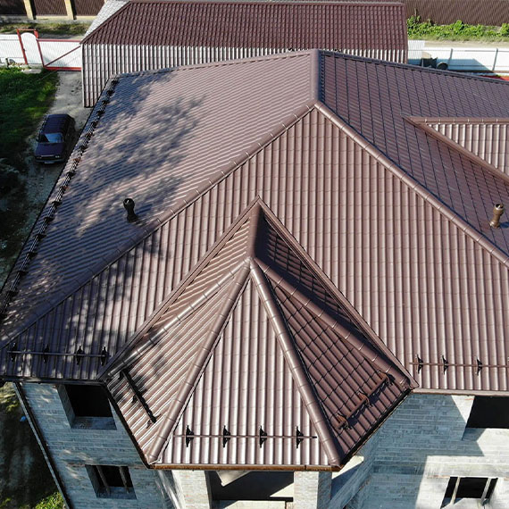 Монтаж сложной крыши и кровли в Слободском и Кировской области